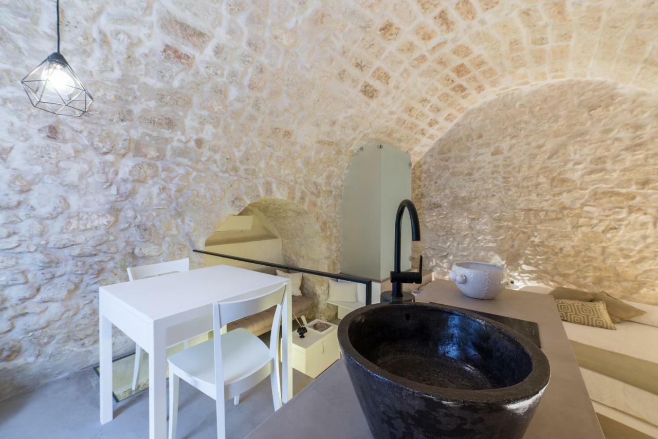 Vittoria Luxury Suite A Ostuni By Wonderful Italy Εξωτερικό φωτογραφία